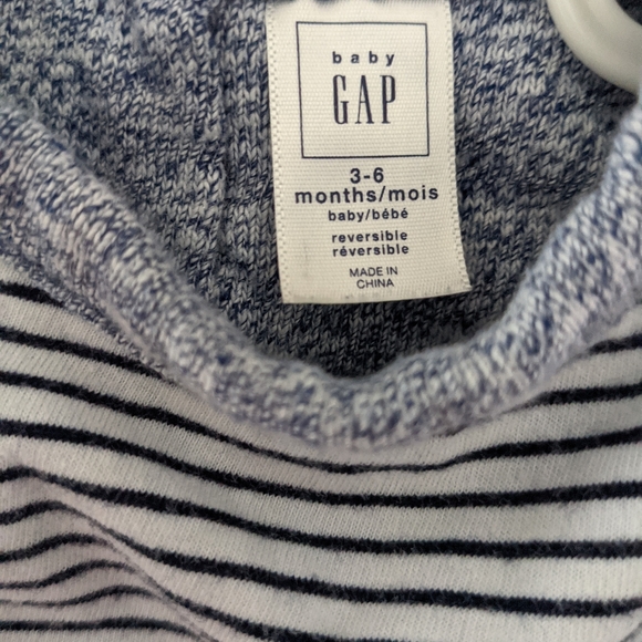 Gap white striped sweater - Picture 3 of 3